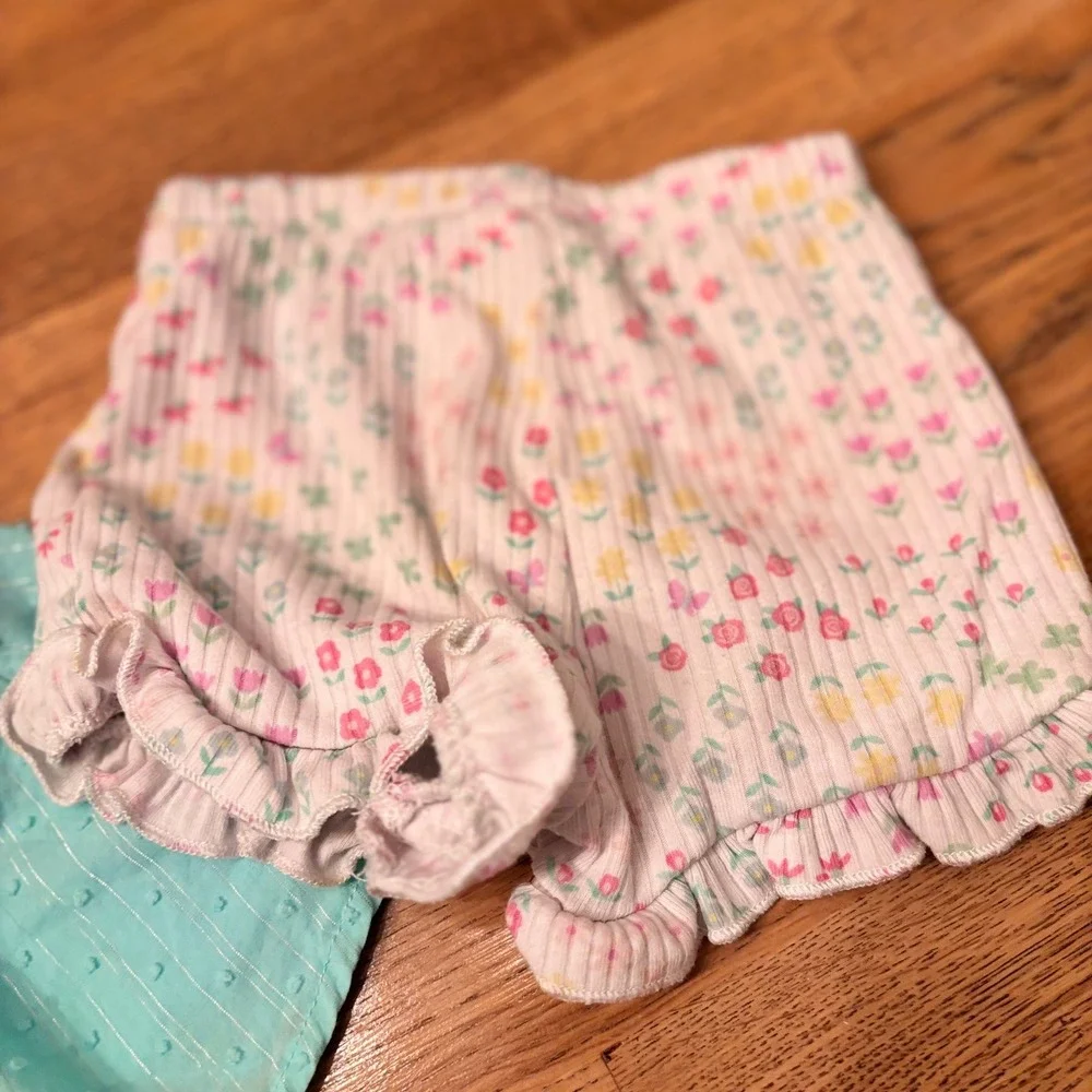 Little Lass‎ Baby Girls 12M Aqua Lace Flower top Ruffle Shorts Set Spring - Picture 4 of 11